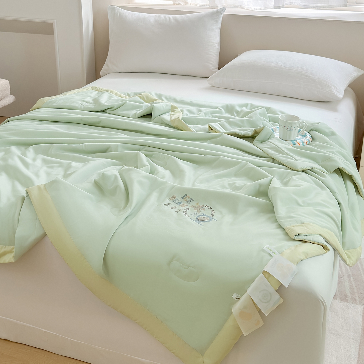 91家纺网 家纺一手货源 找家纺 摩时 2026春夏新款天丝莱赛尔大豆纤维被纯色系列夏凉被空调被 翡翠绿