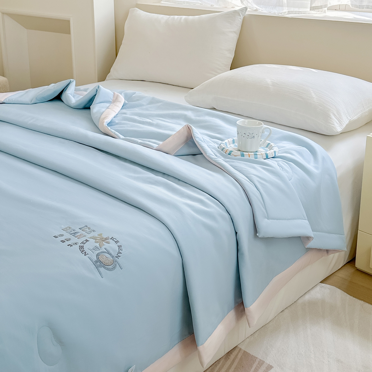 91家纺网 家纺一手货源 找家纺 摩时 2026春夏新款天丝莱赛尔大豆纤维被纯色系列夏凉被空调被 天际兰