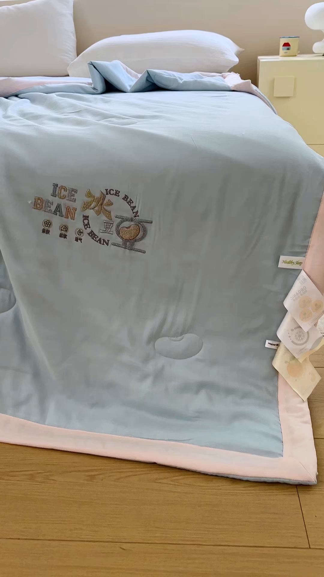 91家纺网 家纺一手货源 找家纺 摩时 2026春夏新款天丝莱赛尔大豆纤维被纯色系列夏凉被空调被 天际兰