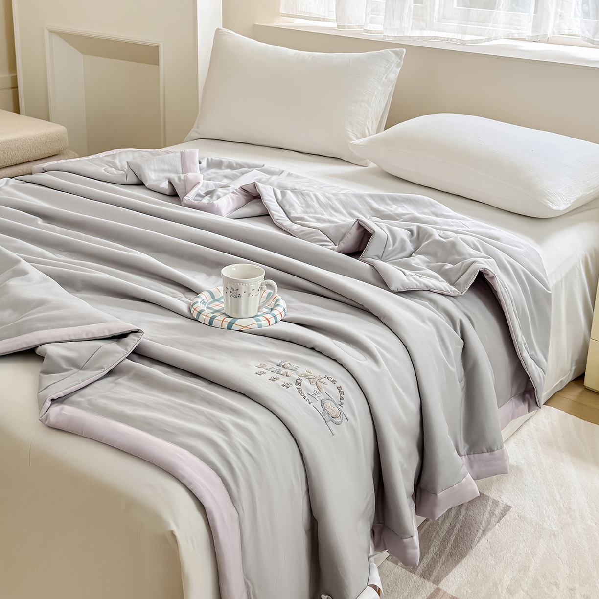 91家纺网 家纺一手货源 找家纺 摩时 2026春夏新款天丝莱赛尔大豆纤维被纯色系列夏凉被空调被 星辰灰