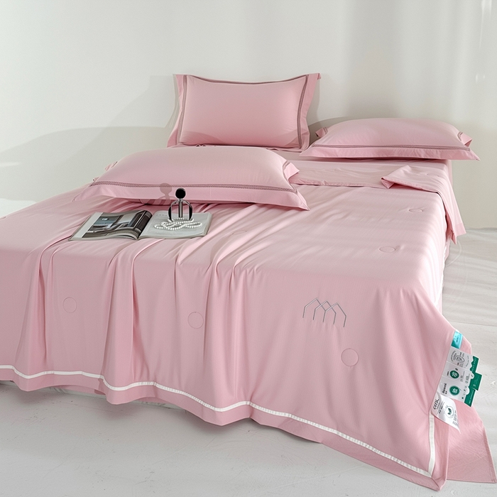 91家纺网 家纺一手货源 找家纺 欧夏家纺 2026新款氢氧丝凉感刺绣夏被拼角夏被纯色夏凉被空调被子薄被直播供货外贸 美玉粉