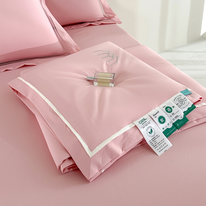 91家纺网 家纺一手货源 找家纺 欧夏家纺 2026新款氢氧丝凉感刺绣夏被拼角夏被纯色夏凉被空调被子薄被直播供货外贸 美玉粉