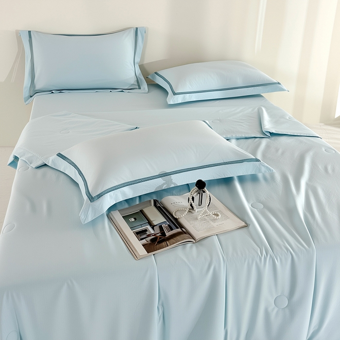 91家纺网 家纺一手货源 找家纺 欧夏家纺 2026新款氢氧丝凉感刺绣夏被拼角夏被纯色夏凉被空调被子薄被直播供货外贸 晴空蓝