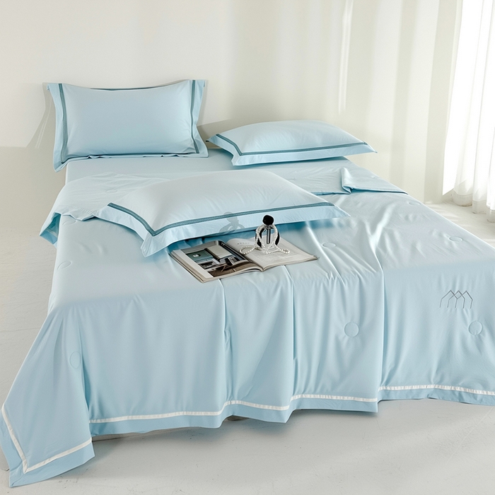 91家纺网 家纺一手货源 找家纺 欧夏家纺 2026新款氢氧丝凉感刺绣夏被拼角夏被纯色夏凉被空调被子薄被直播供货外贸 晴空蓝