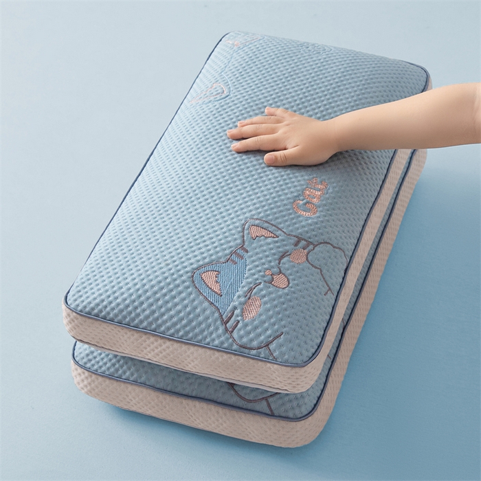 91家纺网 家纺一手货源 找家纺 麦肯锡 2026新款猫豆豆荞麦枕 奶霜蓝