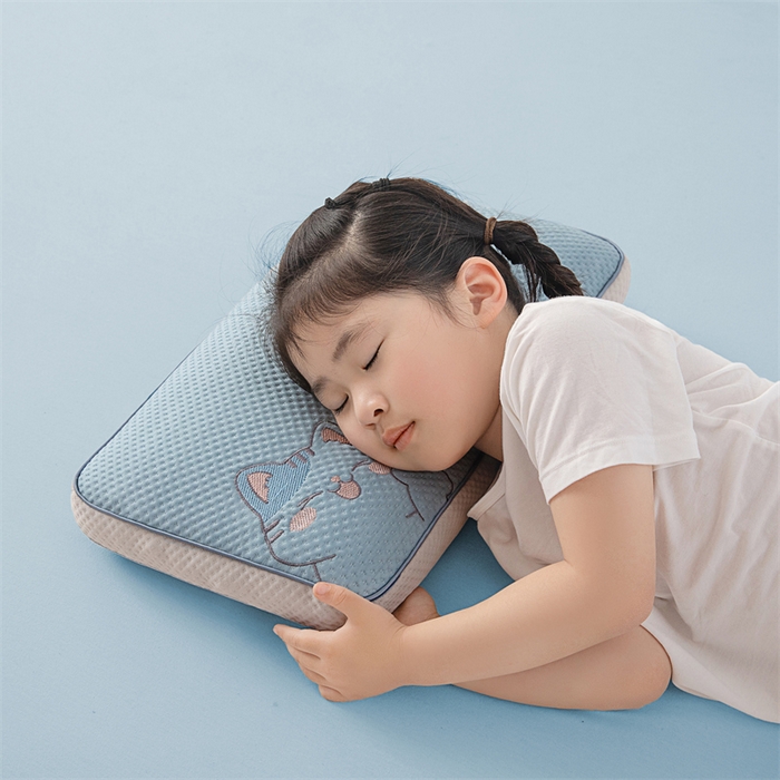 91家纺网 家纺一手货源 找家纺 麦肯锡 2026新款猫豆豆荞麦枕 奶霜蓝