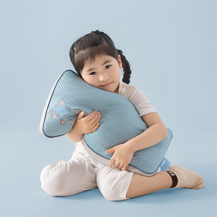 91家纺网 家纺一手货源 找家纺 麦肯锡 2026新款猫豆豆荞麦枕 奶霜蓝