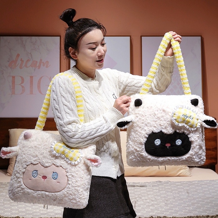 91家纺网 家纺一手货源 找家纺 （总）仟亿莱  2026年新款绵绵羊手提式抱枕被