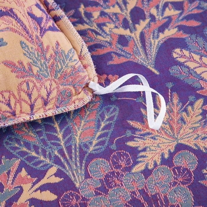 91家纺网 家纺一手货源 找家纺 双层纱家居 2026新款经典三层纱床盖飞边款四件套 薰衣草