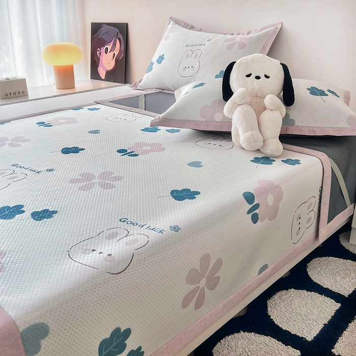 91家纺网 家纺一手货源 找家纺 倾慕家纺 2026新款A类满天星提花凉感凉席系列 开心兔