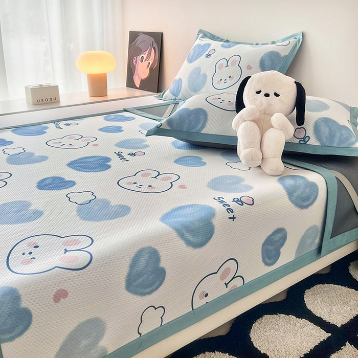 91家纺网 家纺一手货源 找家纺 倾慕家纺 2026新款A类满天星提花凉感凉席系列 蓝色爱恋