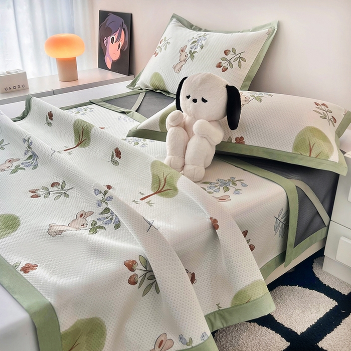 91家纺网 家纺一手货源 找家纺 倾慕家纺 2026新款A类满天星提花凉感凉席系列 小森林