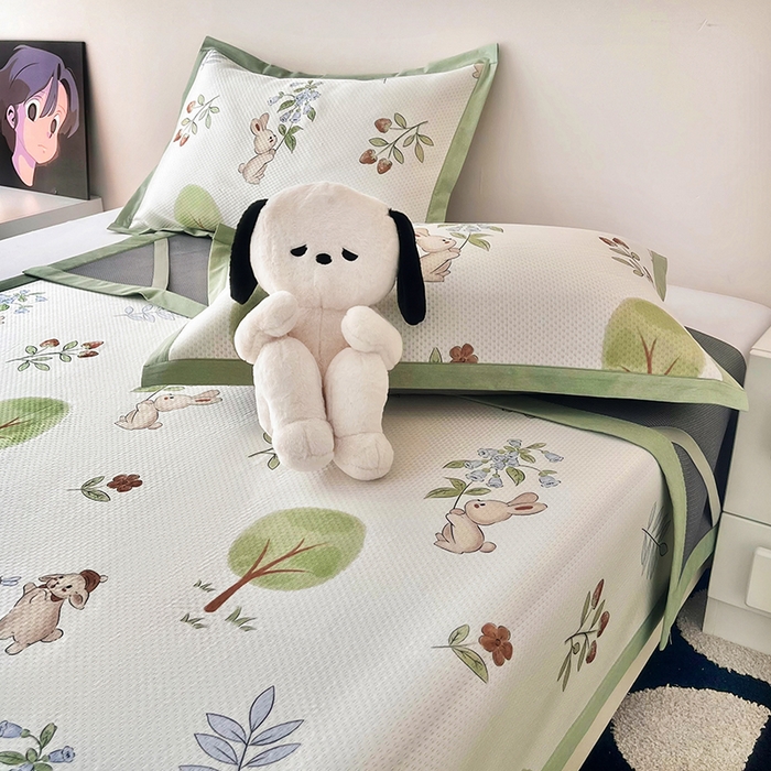 91家纺网 家纺一手货源 找家纺 倾慕家纺 2026新款A类满天星提花凉感凉席系列 小森林