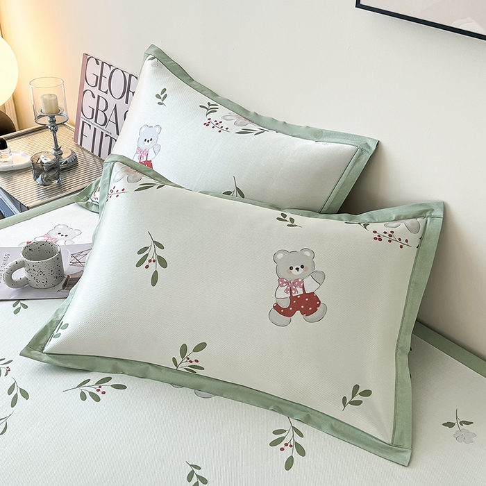 91家纺网 家纺一手货源 找家纺 倾慕家纺 2026新款A类简约风牛奶丝数码印花冰丝凉席 花园熊