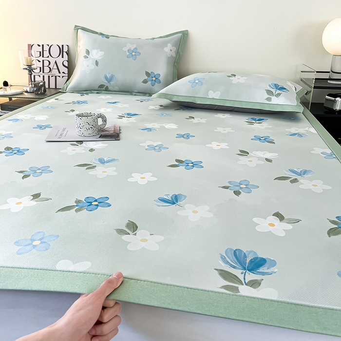 91家纺网 家纺一手货源 找家纺 （总）倾慕家纺 2026新款A类简约风牛奶丝数码印花冰丝凉席