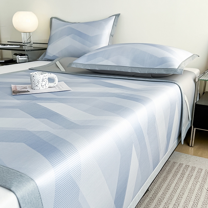 91家纺网 家纺一手货源 找家纺 倾慕家纺 2026新款A类简约风牛奶丝数码印花冰丝凉席 随心所欲