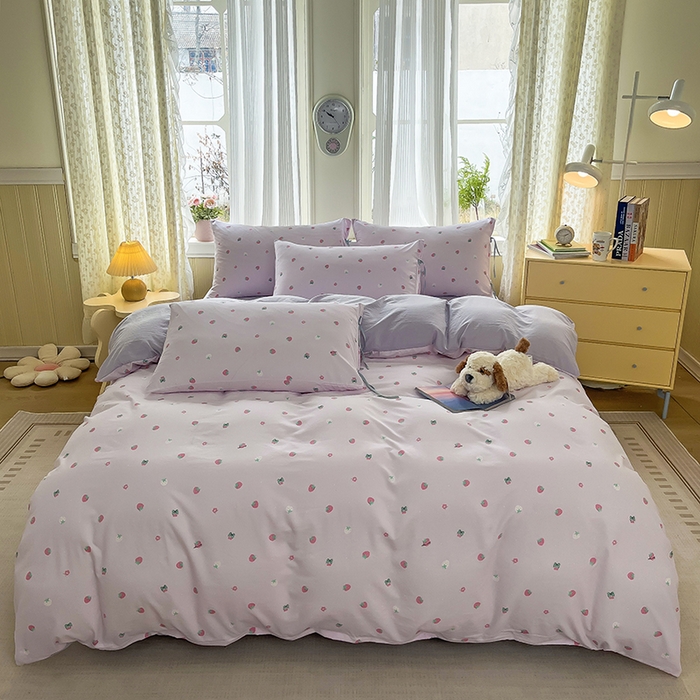 91家纺网 家纺一手货源 找家纺 帛洵家纺 2026新款110g超柔水洗宝宝有氧仿棉四件套（提供买家秀） 草莓多多-粉