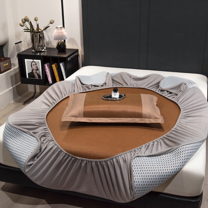 91家纺网 家纺一手货源 找家纺 倾慕家纺 2026新款A类刺绣冰藤席--床笠款 刺绣熊猫棕色床笠款