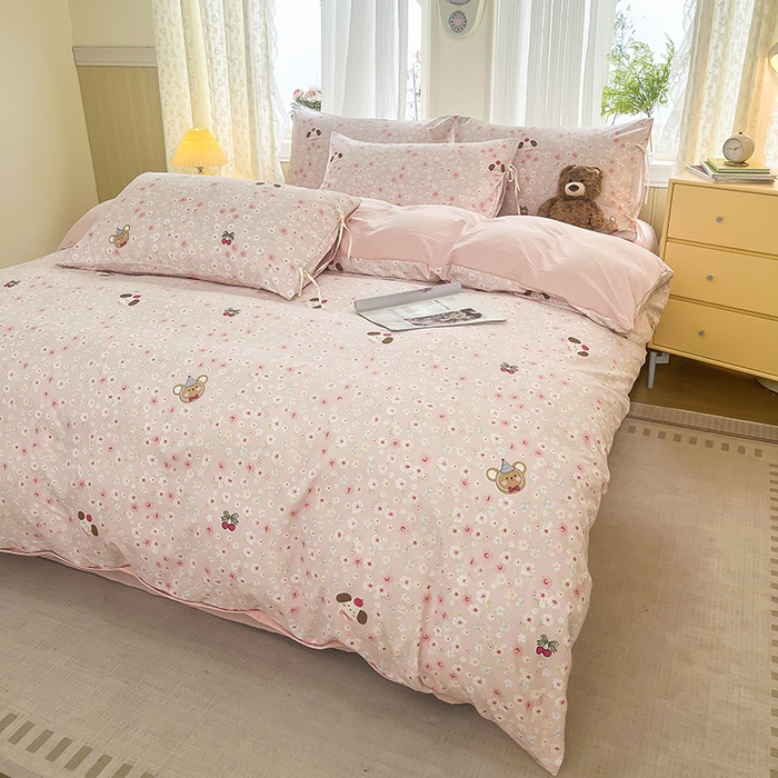 91家纺网 家纺一手货源 找家纺 帛洵家纺 2026新款110g超柔水洗宝宝有氧仿棉四件套（提供买家秀） 春田花花-粉