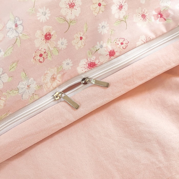 91家纺网 家纺一手货源 找家纺 帛洵家纺 2026新款110g超柔水洗宝宝有氧仿棉四件套（提供买家秀） 春田花花-粉