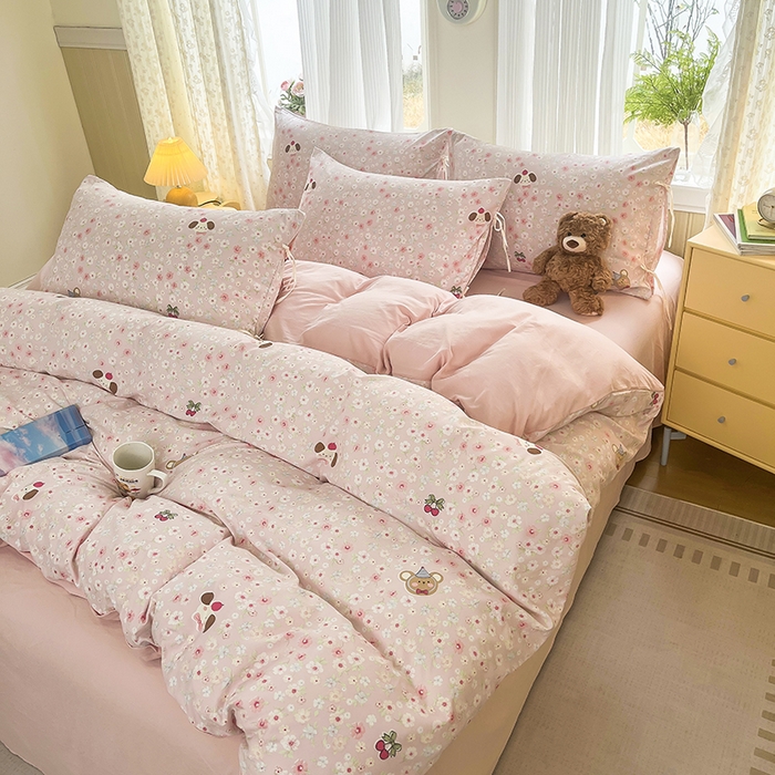 91家纺网 家纺一手货源 找家纺 帛洵家纺 2026新款110g超柔水洗宝宝有氧仿棉四件套（提供买家秀） 春田花花-粉