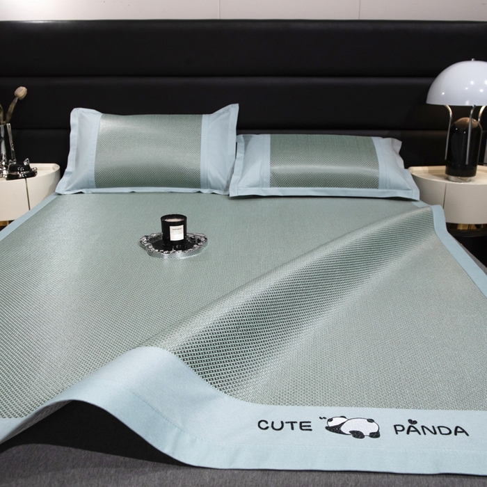 91家纺网 家纺一手货源 找家纺 倾慕家纺 2026新款A类刺绣冰藤席--床席款 刺绣熊猫绿色床席款