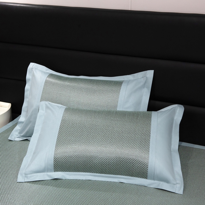 91家纺网 家纺一手货源 找家纺 倾慕家纺 2026新款A类刺绣冰藤席--床席款 刺绣熊猫绿色床席款