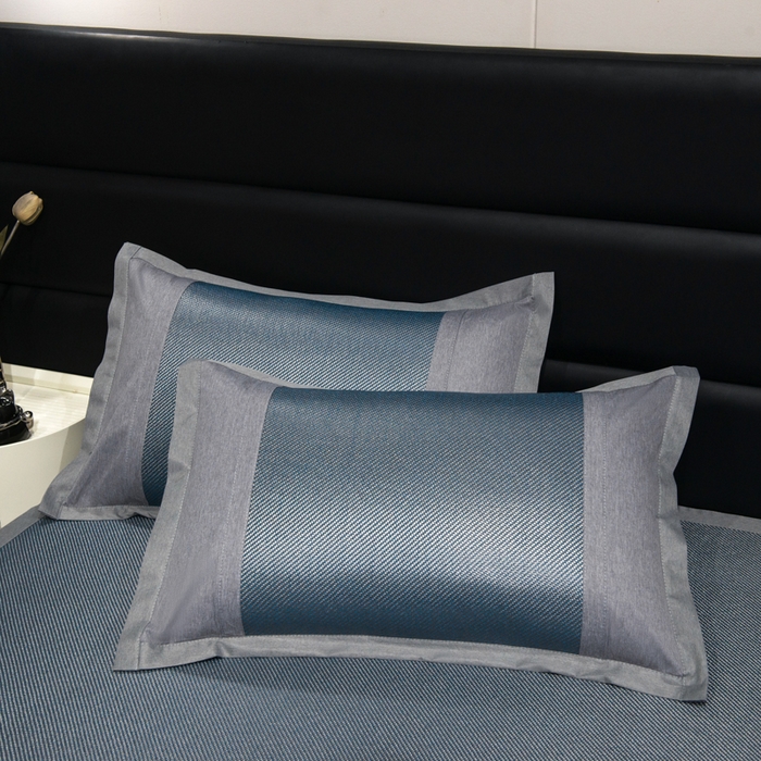 91家纺网 家纺一手货源 找家纺 倾慕家纺 2026新款A类刺绣冰藤席--床席款 刺绣小狗蓝色床席款