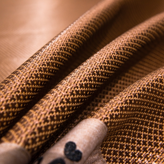 91家纺网 家纺一手货源 找家纺 倾慕家纺 2026新款A类刺绣冰藤席--床席款 刺绣熊猫棕色床席款