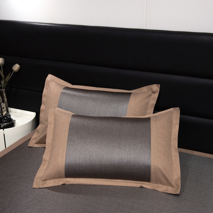 91家纺网 家纺一手货源 找家纺 倾慕家纺 2026新款A类刺绣冰藤席--床席款 刺绣小狗银咖色床席款