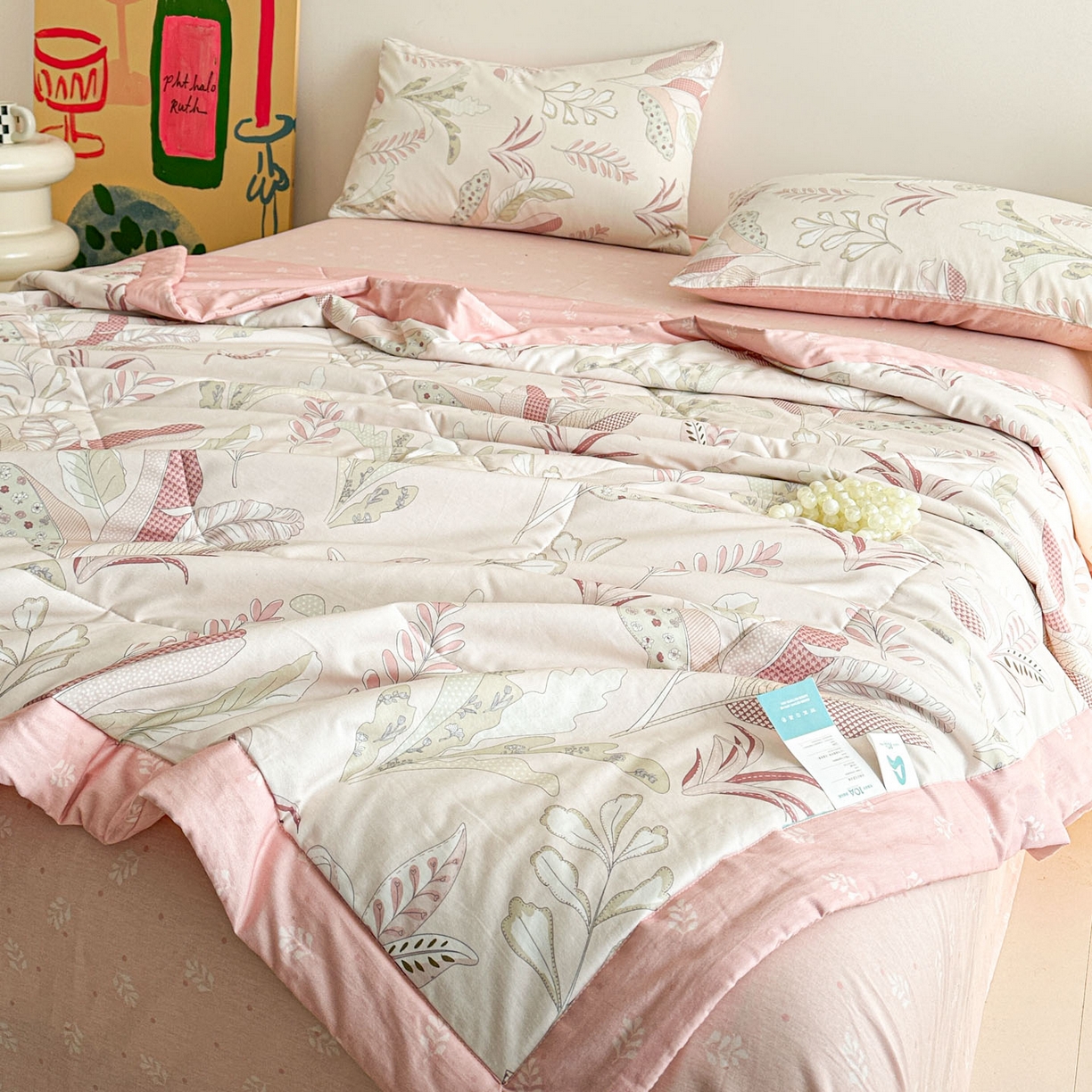 91家纺网 家纺一手货源 找家纺 梵克保罗 2026春夏新款10A抗菌全棉印花夏被被子被芯空调被四件套 多巴胺粉