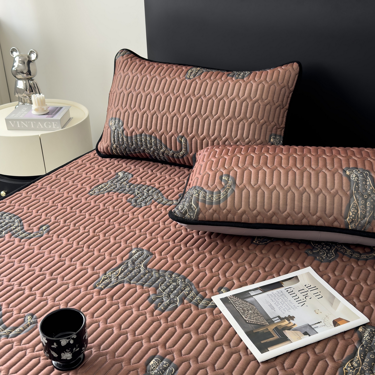 91家纺网 家纺一手货源 找家纺 久云居 2026新款0.05mm加厚乳胶凉席席子 中古豹床笠款