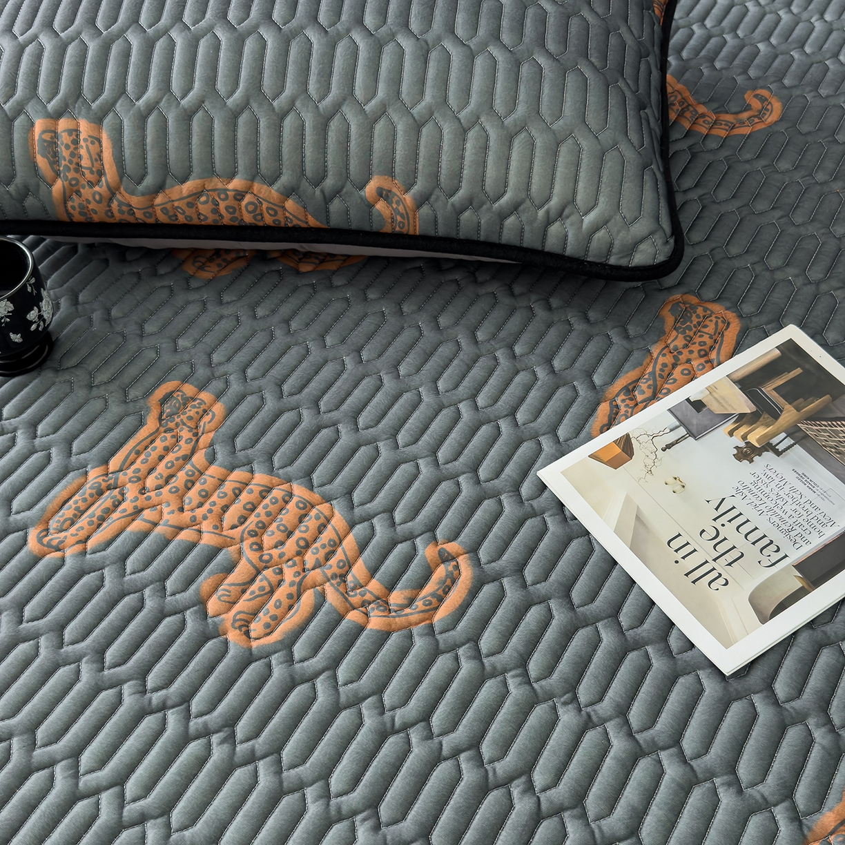 91家纺网 家纺一手货源 找家纺 久云居 2026新款0.05mm加厚乳胶凉席席子 金豹纳福床单款