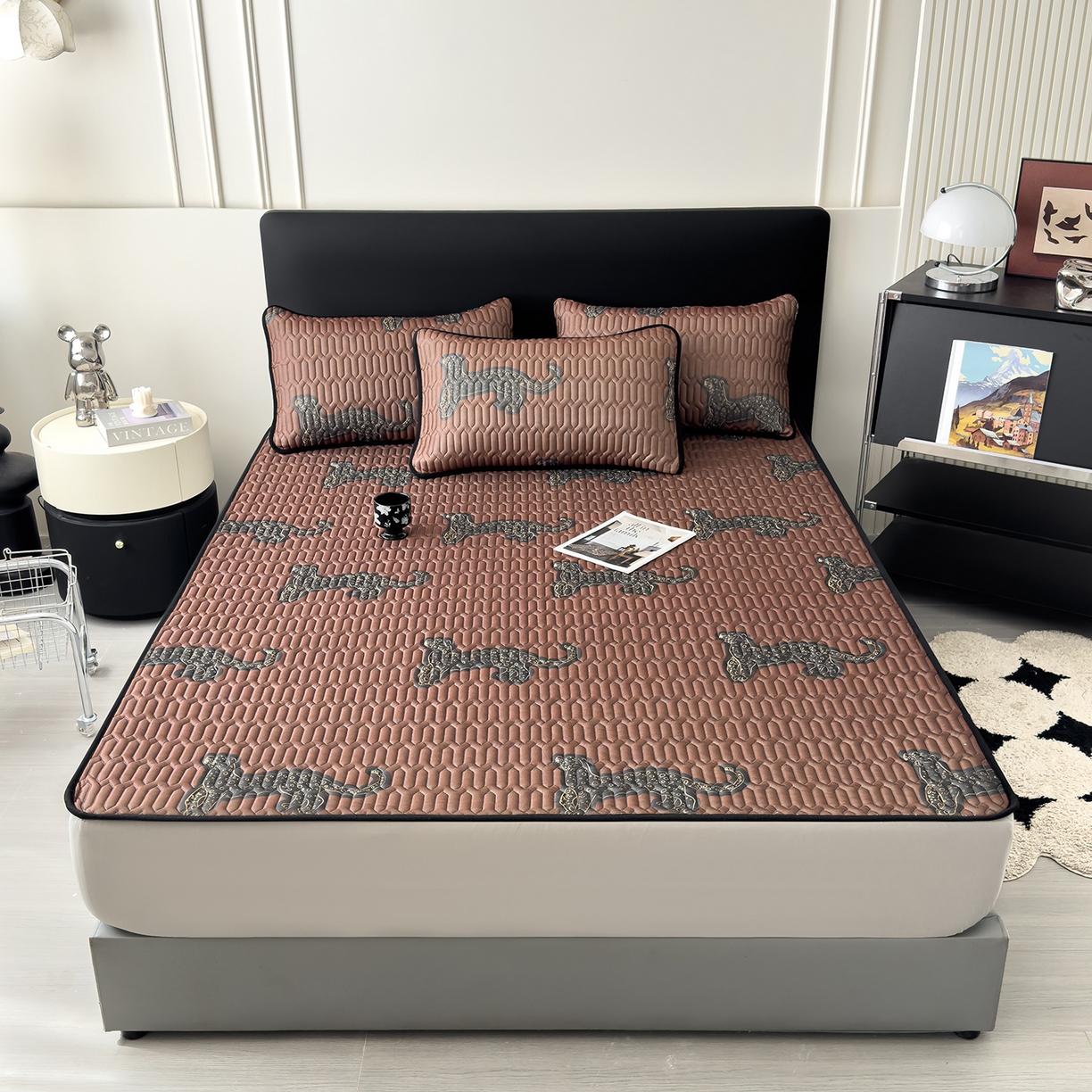 91家纺网 家纺一手货源 找家纺 久云居 2026新款0.05mm加厚乳胶凉席席子 中古豹床单款