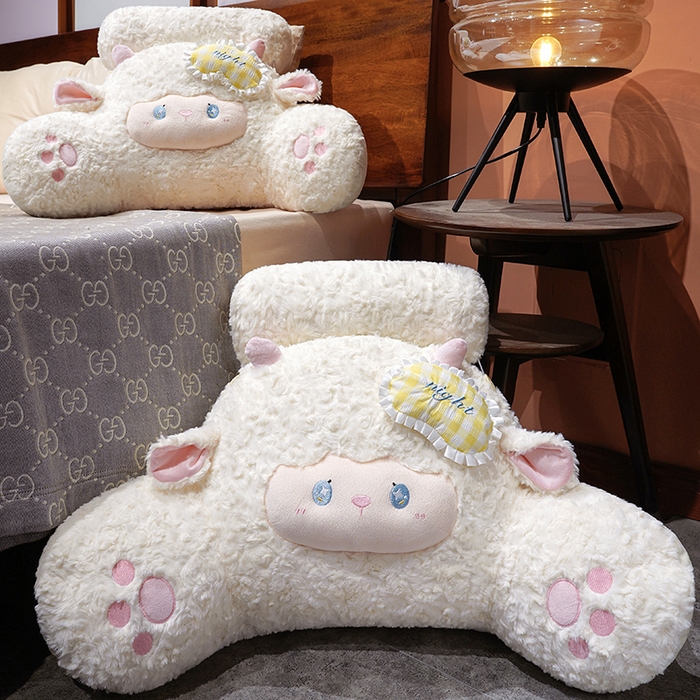 91家纺网 家纺一手货源 找家纺 （总）仟亿莱  2026年新款绵绵羊床头拥抱式腰靠