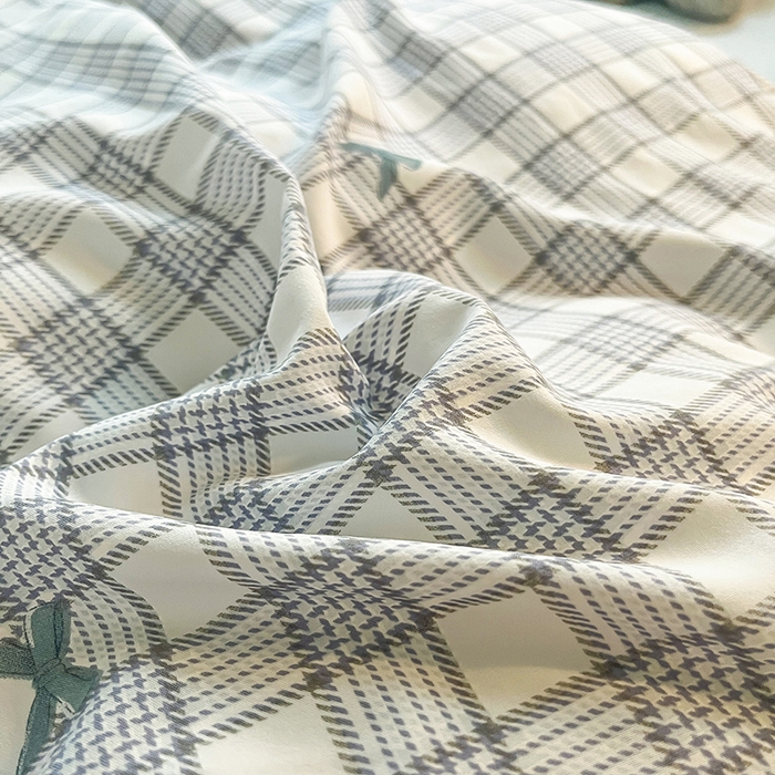 91家纺网 家纺一手货源 找家纺 帛洵家纺 2026新款110g超柔水洗宝宝有氧仿棉四件套（提供买家秀） 千鸟格格