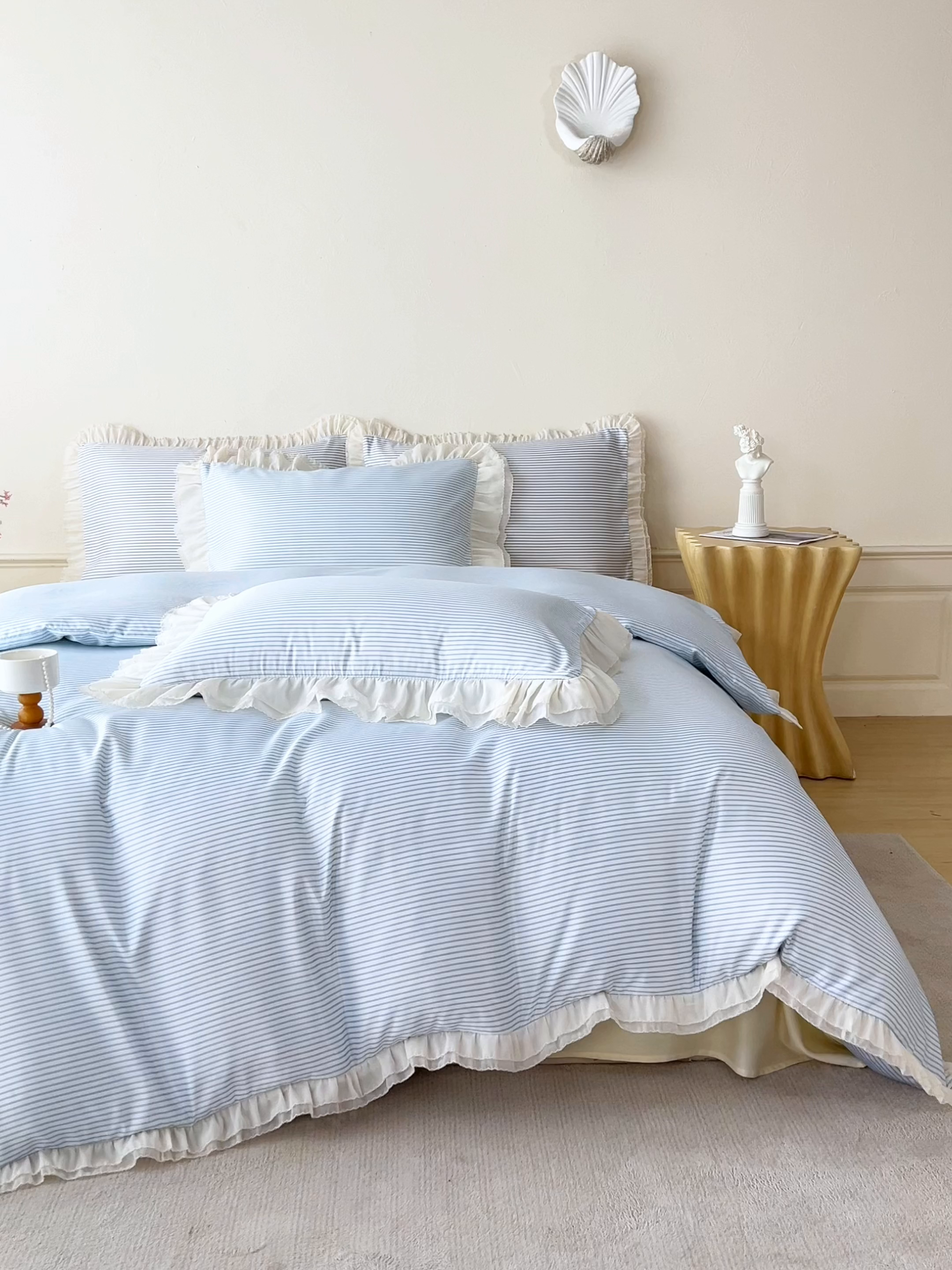 91家纺网 家纺一手货源 找家纺 （总）老K (原美阁） 2026新款条纹冰丝四件套双层花边雪纺水洗真丝四件套