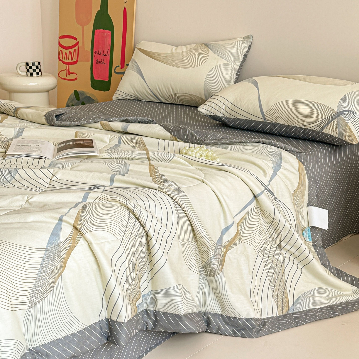 91家纺网 家纺一手货源 找家纺 梵克保罗 2026春夏新款10A抗菌全棉印花夏被被子被芯空调被四件套 名爵黄