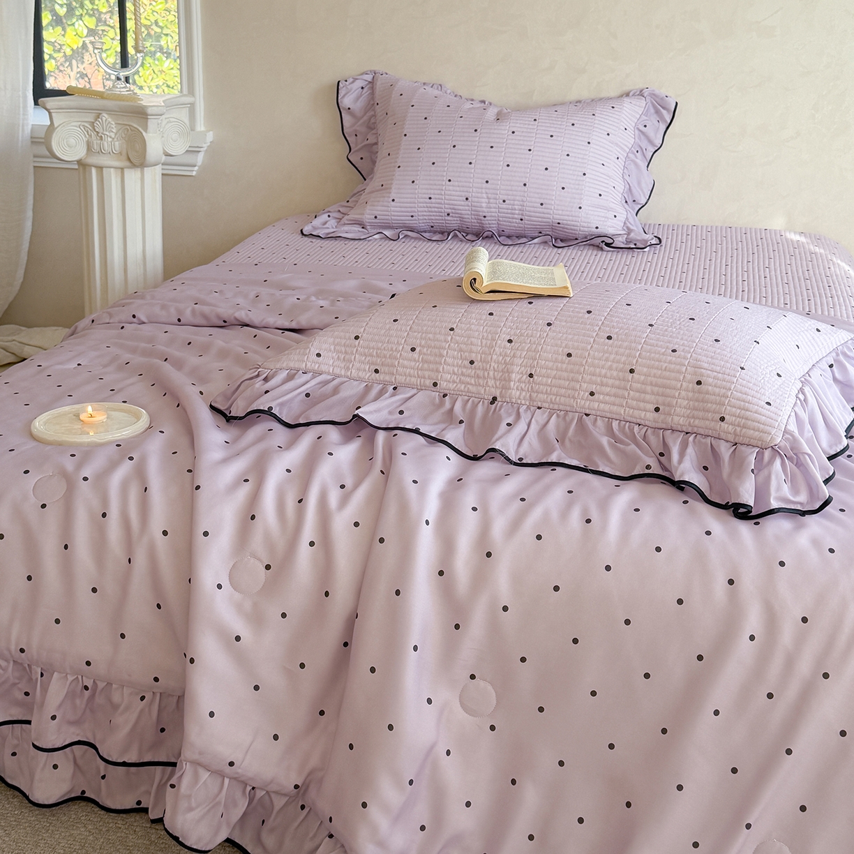 91家纺网 家纺一手货源 找家纺 琳可家居 2026新款波点天丝系列花边款100%莱赛尔纤维天丝床盖可机洗A类床盖三件 清新紫