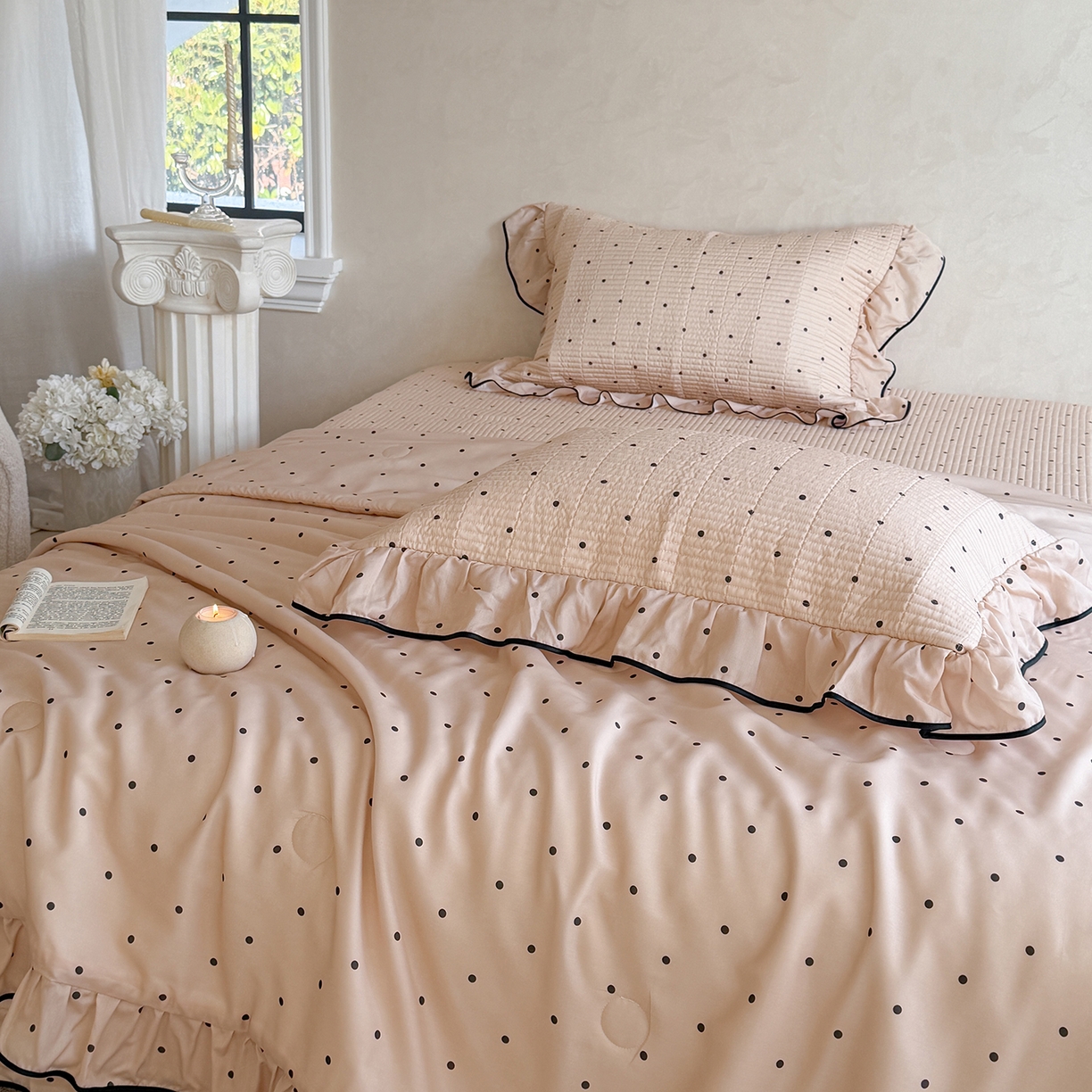 91家纺网 家纺一手货源 找家纺 琳可家居 2026新款波点天丝系列花边款100%莱赛尔纤维天丝床盖可机洗A类床盖三件 卡其杏