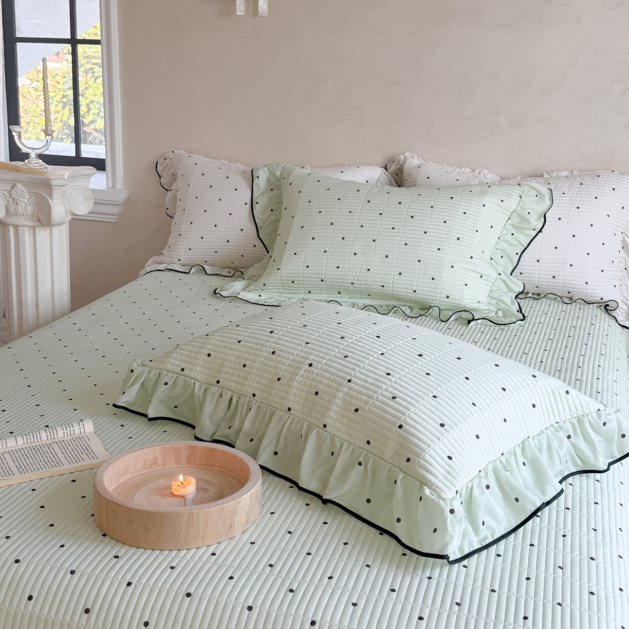 91家纺网 家纺一手货源 找家纺 琳可家居 2026新款波点天丝系列花边款100%莱赛尔纤维天丝床盖可机洗A类床盖三件 薄荷绿