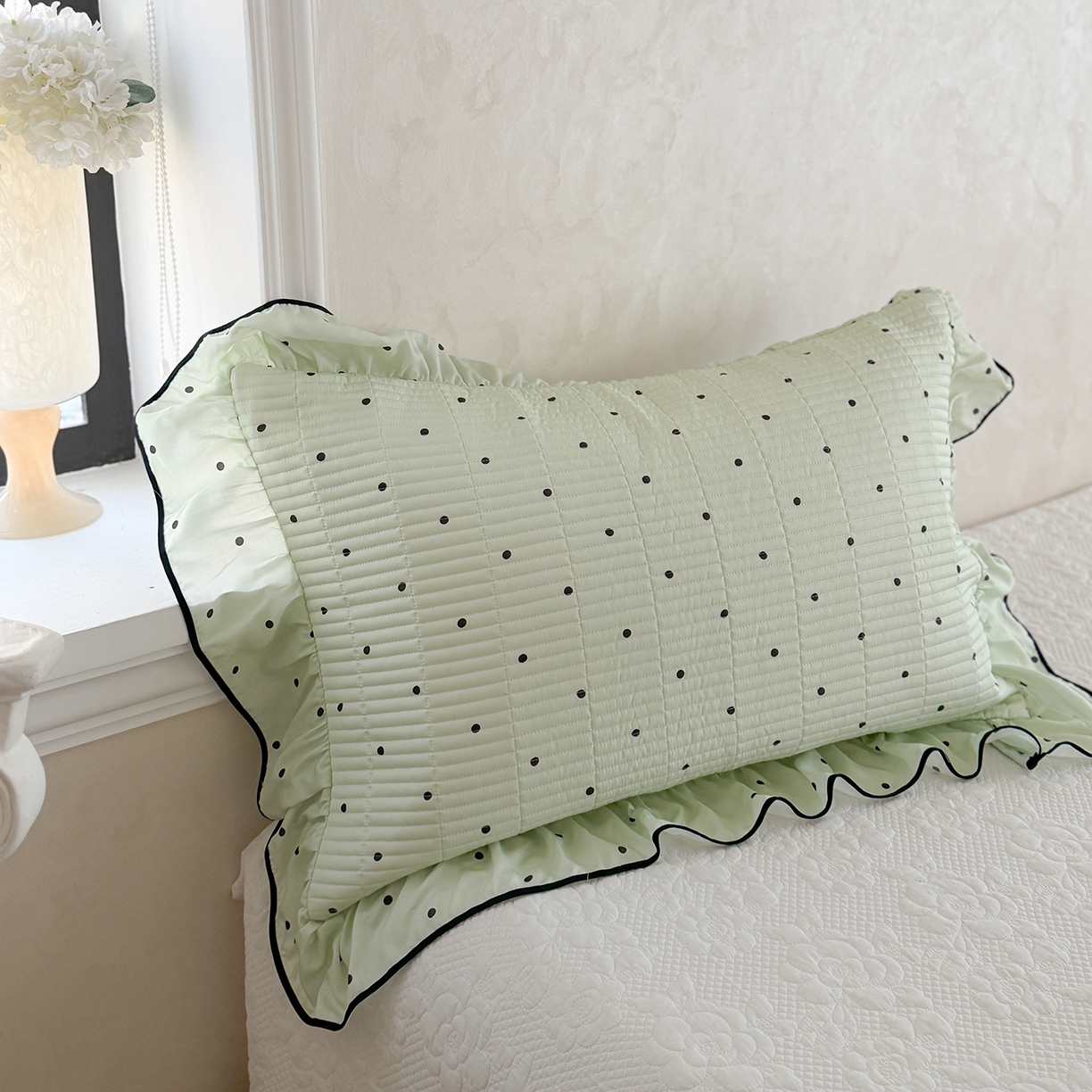 91家纺网 家纺一手货源 找家纺 琳可家居 2026新款波点天丝系列花边款100%莱赛尔纤维天丝床盖可机洗A类床盖三件 薄荷绿