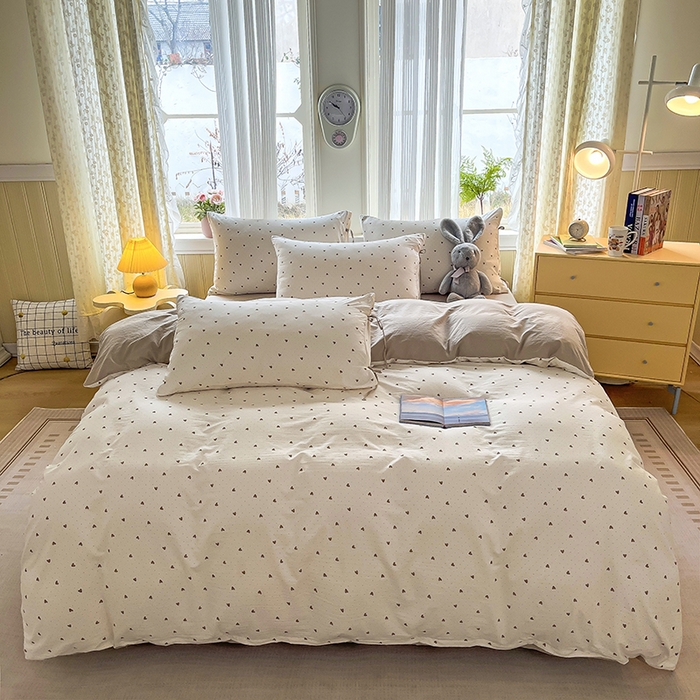 91家纺网 家纺一手货源 找家纺 帛洵家纺 2026新款110g超柔水洗宝宝有氧仿棉四件套（提供买家秀） 小心心-咖