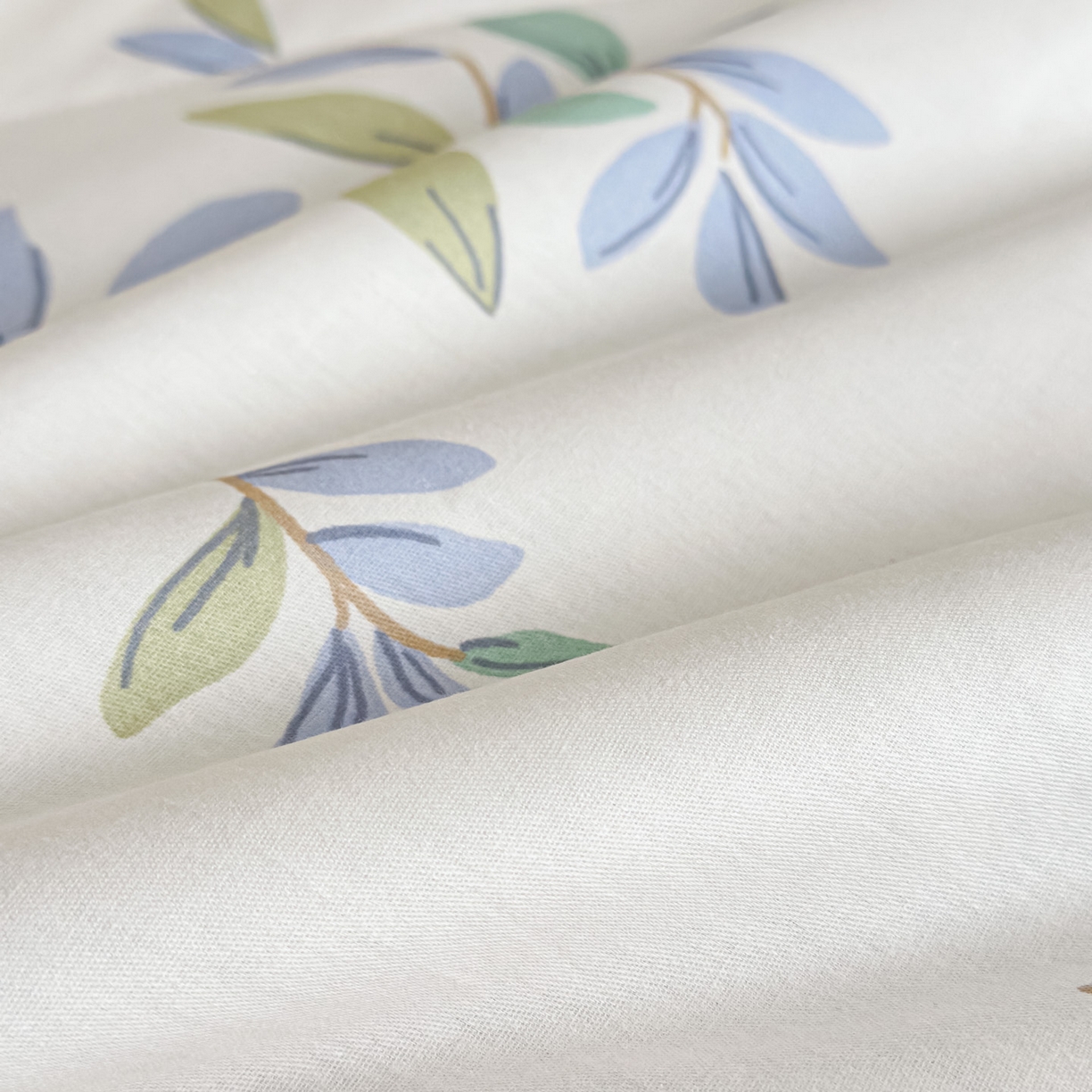 91家纺网 家纺一手货源 找家纺 梵克保罗 2026春夏新款10A抗菌全棉印花夏被被子被芯空调被四件套 兔兔乐园