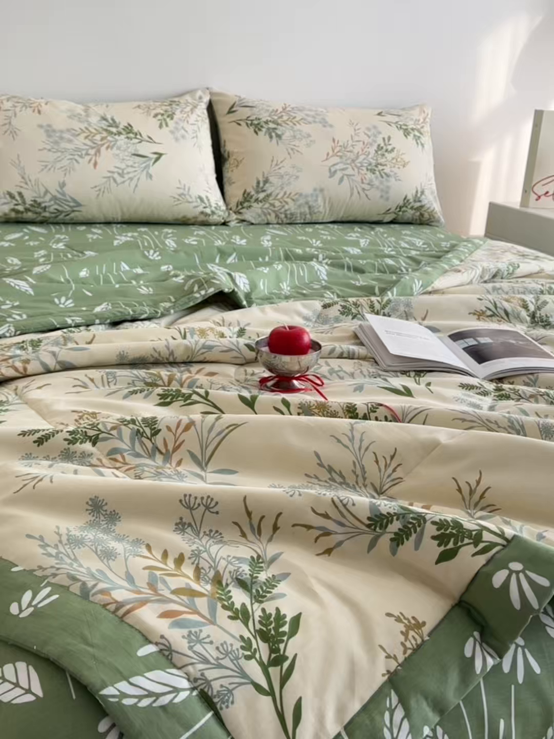 91家纺网 家纺一手货源 找家纺 梵克保罗 2026春夏新款10A抗菌全棉印花夏被被子被芯空调被四件套 仙草