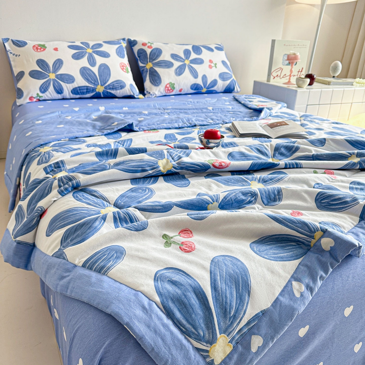 91家纺网 家纺一手货源 找家纺 梵克保罗 2026春夏新款10A抗菌全棉印花夏被被子被芯空调被四件套 小情调