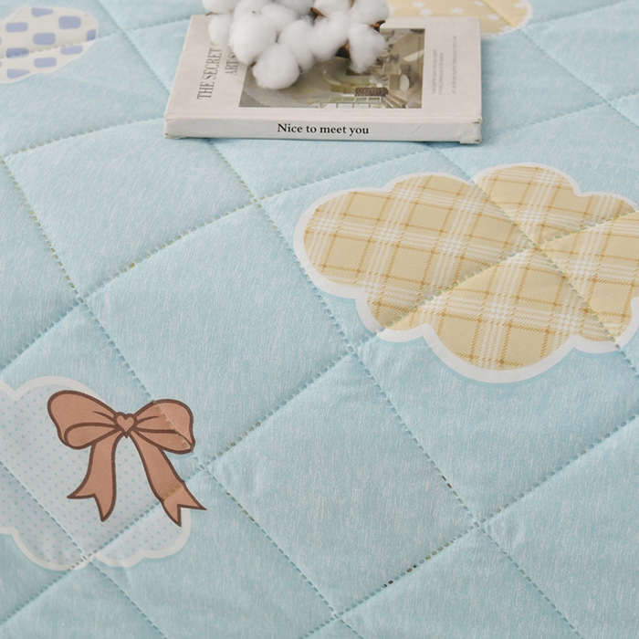 91家纺网 家纺一手货源 找家纺 培童   2025新款超声波亲肤绒夏被夏凉被直播爆款超声波夏被空调被礼品被 云朵