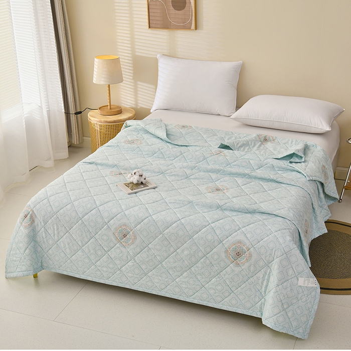 91家纺网 家纺一手货源 找家纺 培童   2025新款超声波亲肤绒夏被夏凉被直播爆款超声波夏被空调被礼品被 简约  蓝