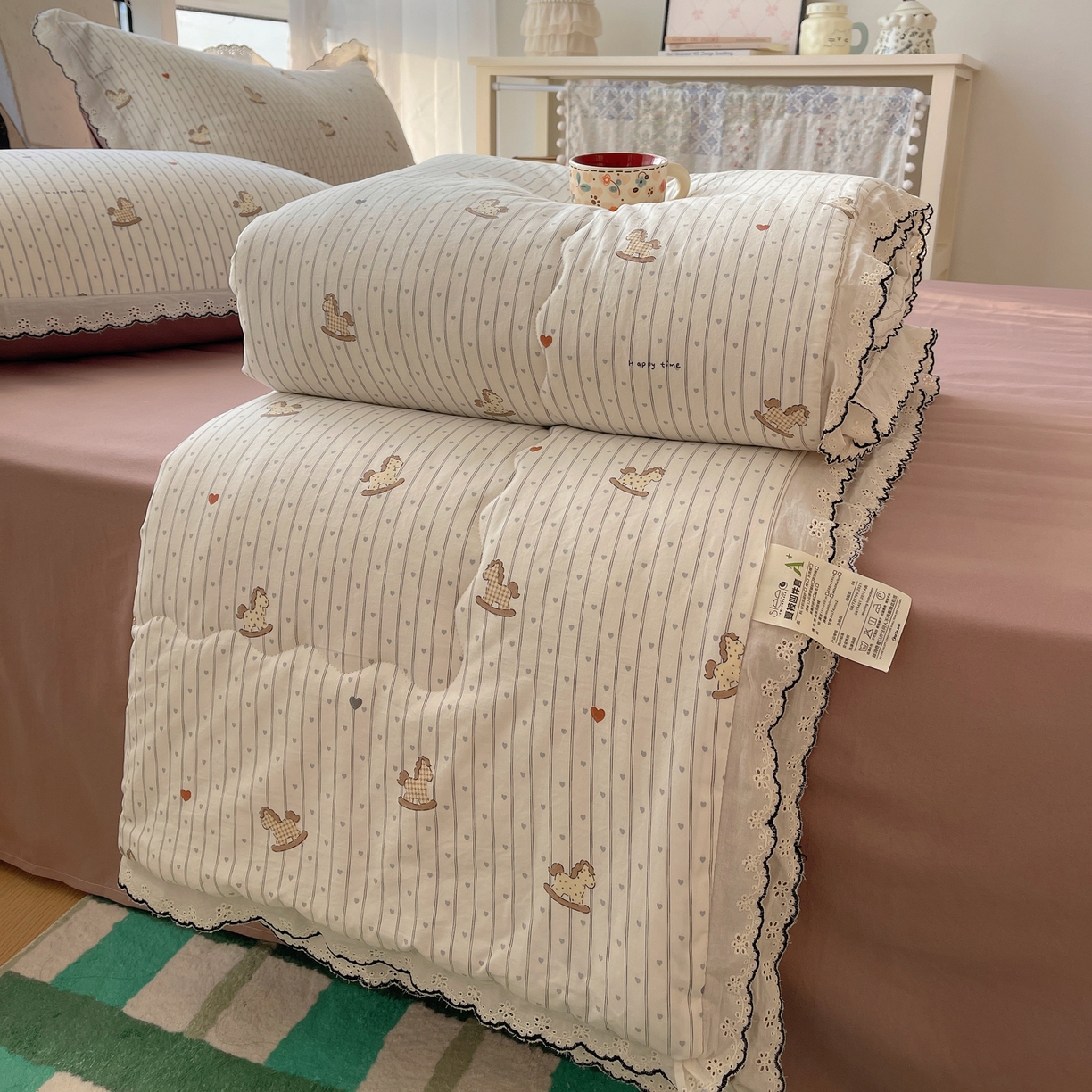 91家纺网 家纺一手货源 找家纺 （总）梵克保罗 2026春夏新款10A抗菌全棉黑色花边云朵棉单夏被/夏被四件套空调被