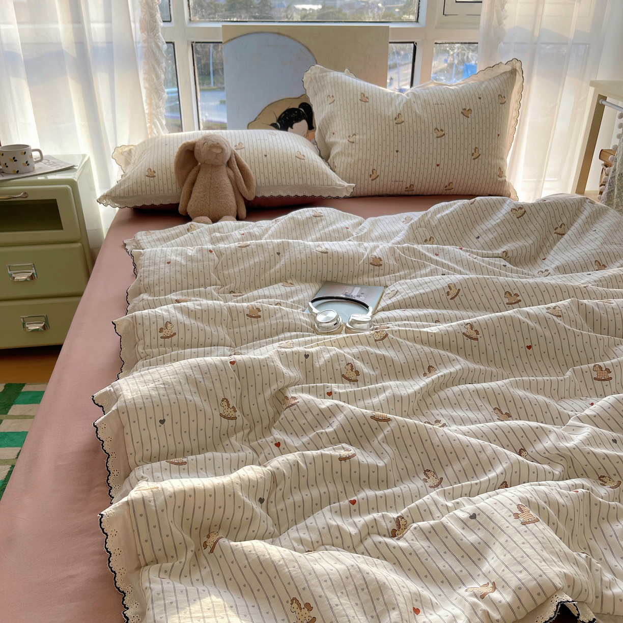 91家纺网 家纺一手货源 找家纺 （总）梵克保罗 2026春夏新款10A抗菌全棉黑色花边云朵棉单夏被/夏被四件套空调被